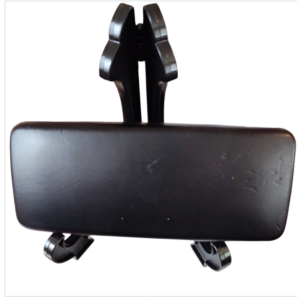 Juicy Couture Hard Shell Clam Case Black Gothic Letters Lens Cloth Pink Lining - Picture 2 of 5